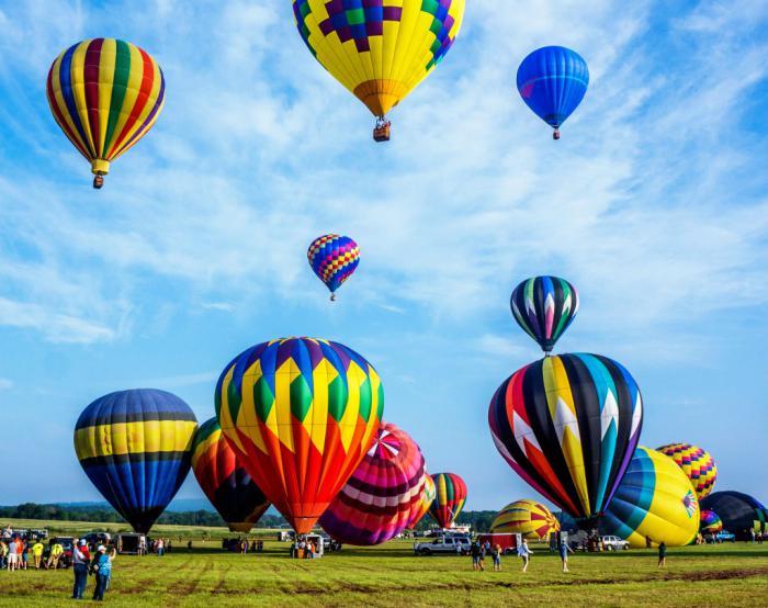 sıcak hava balonu-uçan balona binmek