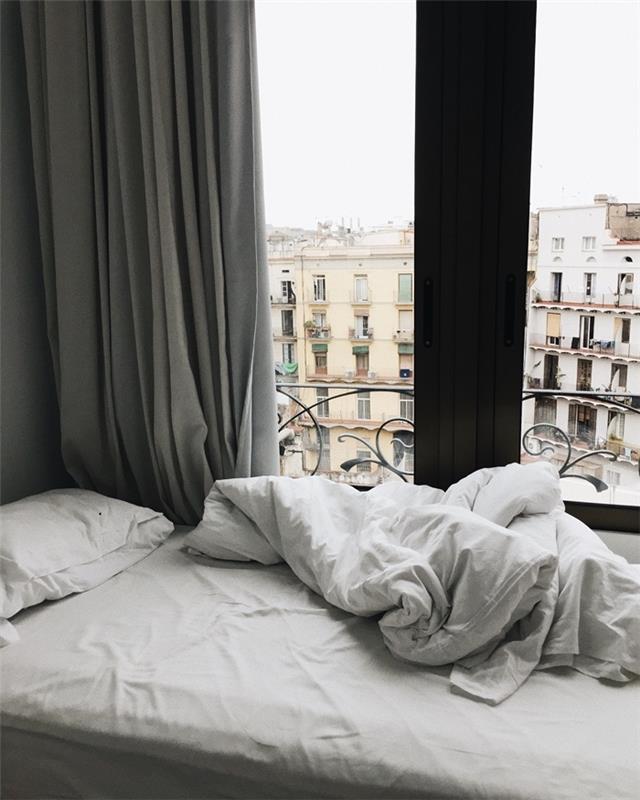 pogled okno pariška strešna žimnica menjava nasvetov znaki indikator slabega spanca