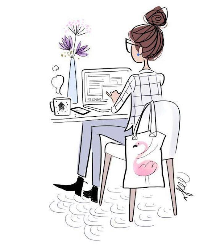 dekle, ki sedi na stolu, slike za risanje, rjavi lasje, bela srajca in kavbojke, prenosni računalnik in skodelica za kavo