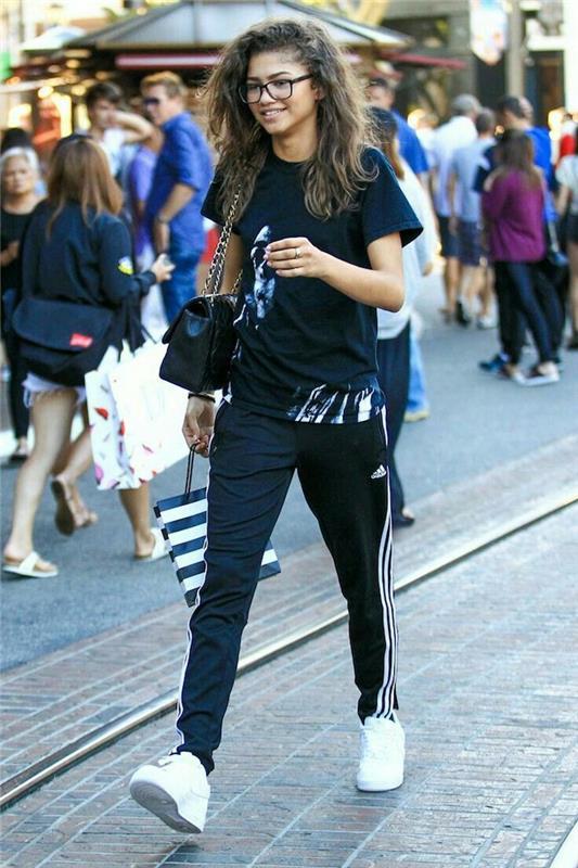 „Zendaya“ sportiška visiškai juoda apranga, moteriška sportinė apranga, kaip dėvėti hiphopo stiliaus krovinines kelnes
