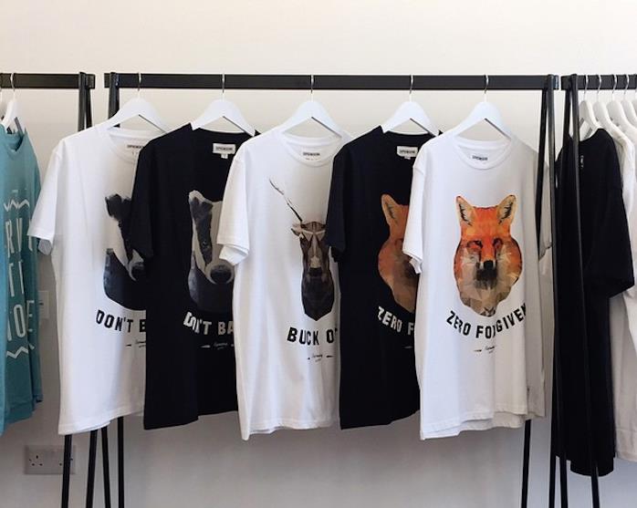 „supremebeing zeo fox giver“ marškinėliai pagrindiniai anglų prekės ženklai 10